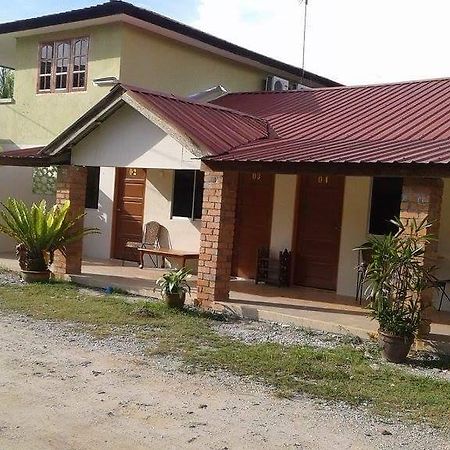 Mai Chenang Guesthouse Pantai Cenang  Εξωτερικό φωτογραφία